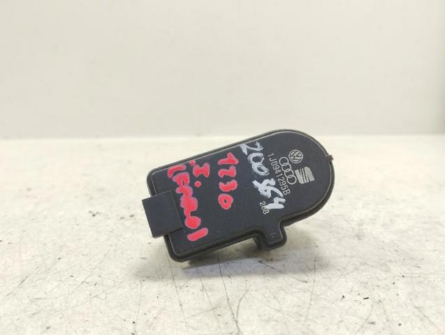 1J0941295B VAG Motor regulador de faros  en stock Huelva