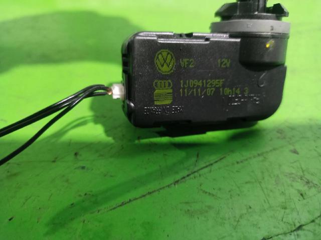 VAG 1J0941295F Corrector de faros  comprar en Ponferrada