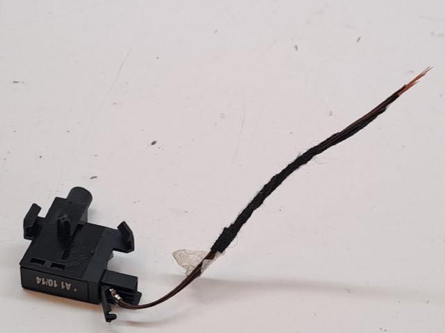 1J0947561 VAG Interruptor de control de posición del freno de mano comprar Alcalá