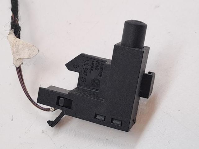 1J0947561 Interruptor de control de posición del freno de mano  en stock Castellón