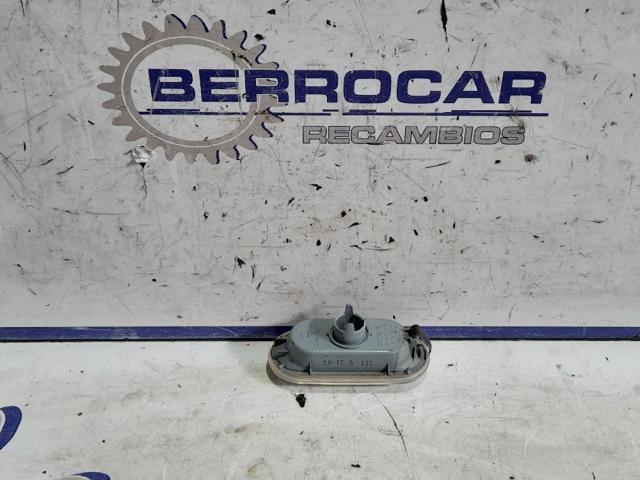 1J0949117 Luz intermitente de guardabarros  comprar en Zaragoza
