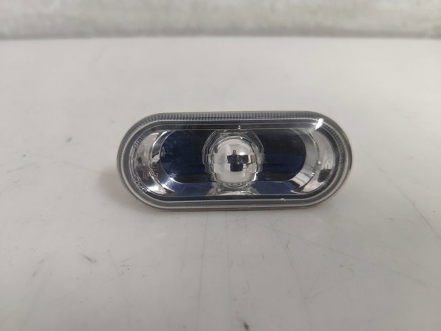 1J0949117 Luz intermitente de guardabarros  comprar en Pontevedra
