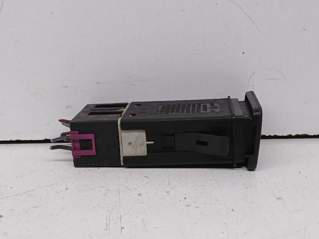 1J0953235A Botón de emergencia  disponible Burgos