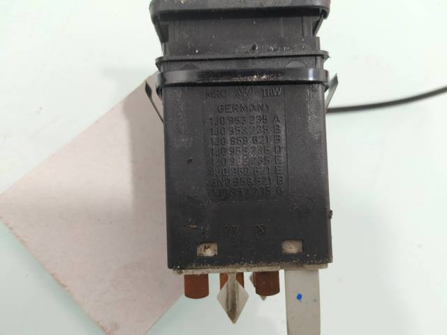 1J0953235A VAG