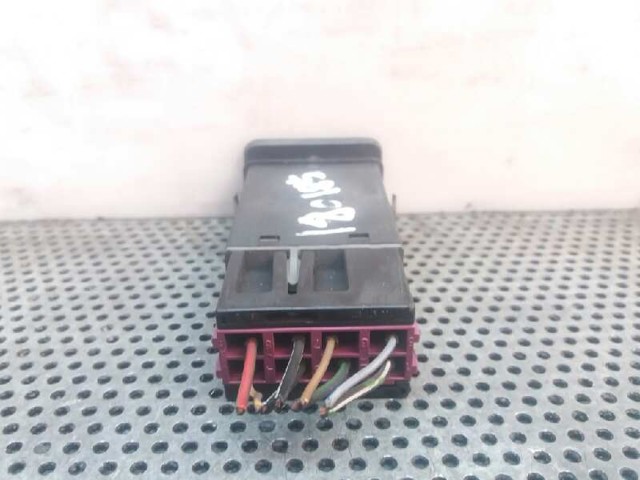 1J0953235C Boton de luz de emergencía comprar Girona