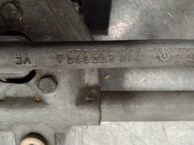1J0955325A VAG Biela izquierda de la transmisión del limpiaparabrisas  disponible Vigo