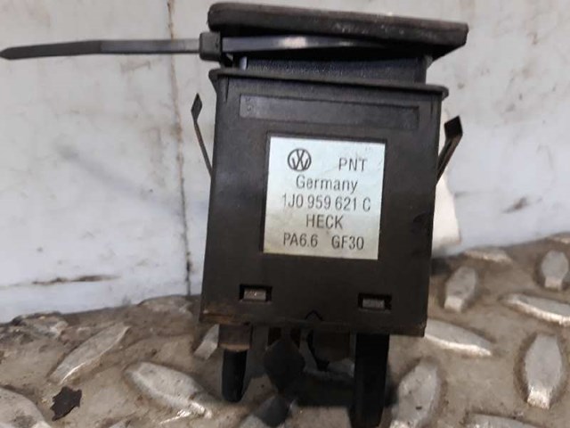 1J0959621C Botón de encendido de la calefacción de la luneta trasera  comprar en Zaragoza