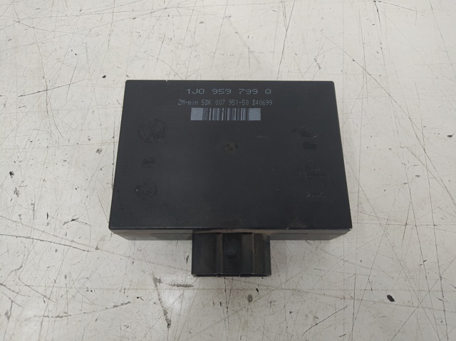 VAG 1J0959799Q Módulo de confort  en stock Terrassa