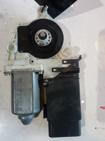 1J0959802G VAG  comprar en Jaén