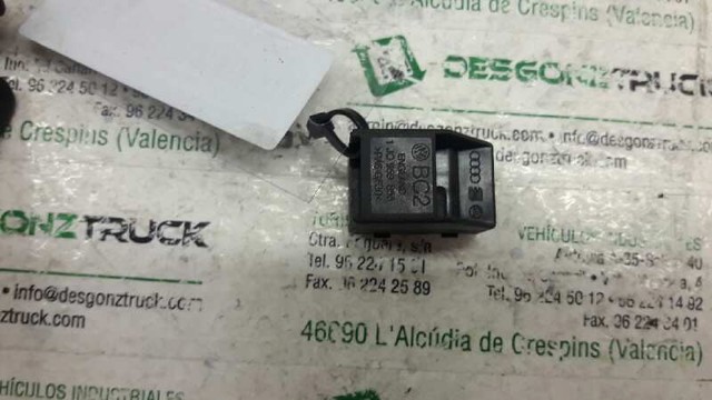1J0959855 Botón de encendido del motor del elevalunas trasero  en stock Granada