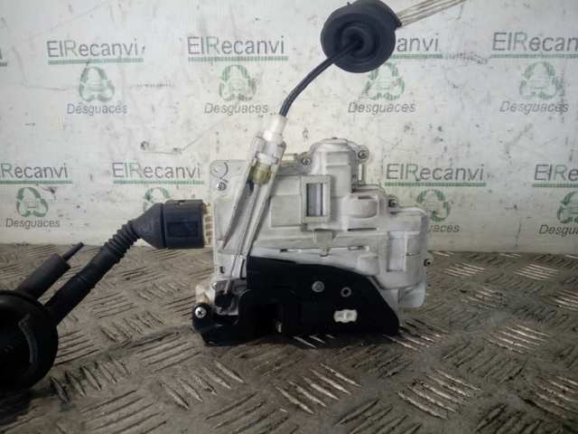 1J0973714 VAG Cerradura de puerta delantera derecha  disponible Vigo