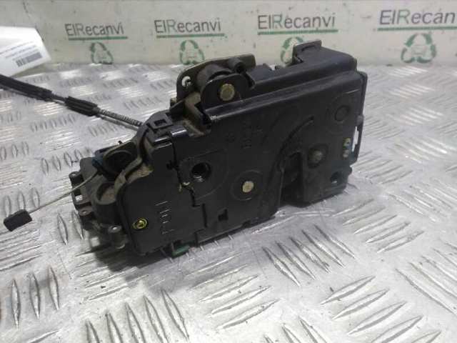 1J0973714 Cerradura de puerta delantera derecha comprar Girona