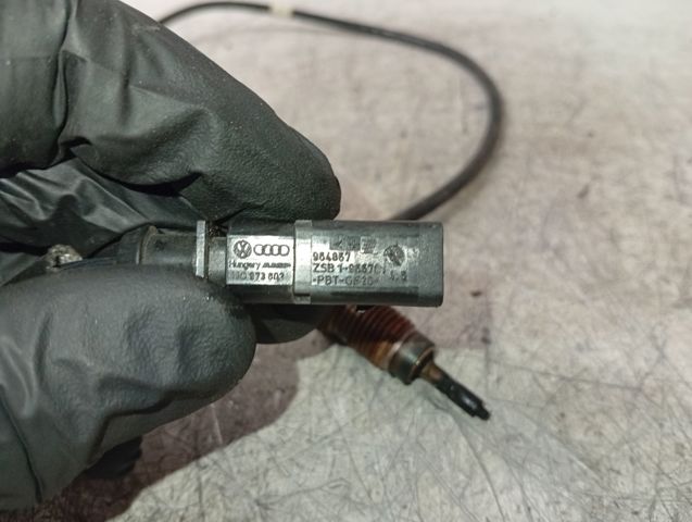 1J0973802 VAG Conector del sensor de desgaste de pastillas de freno  disponible Vigo