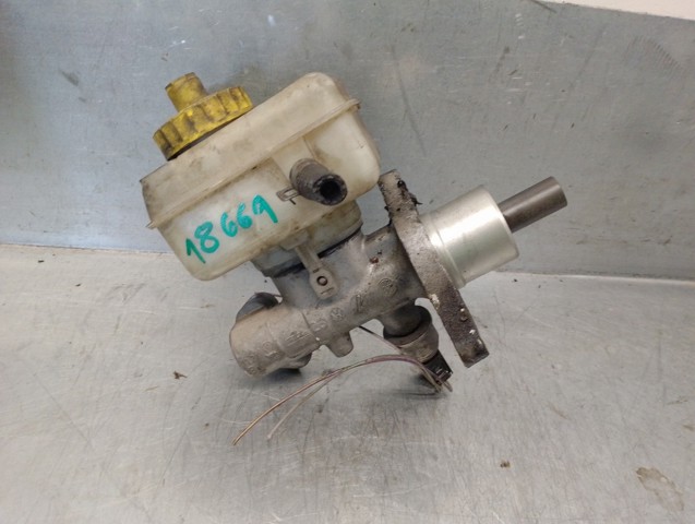 VAG 1J1611301B Cilindro principal de freno  disponible Valladolid