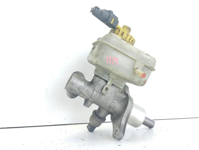 1J1614019A Cilindro principal de freno  disponible Utrera