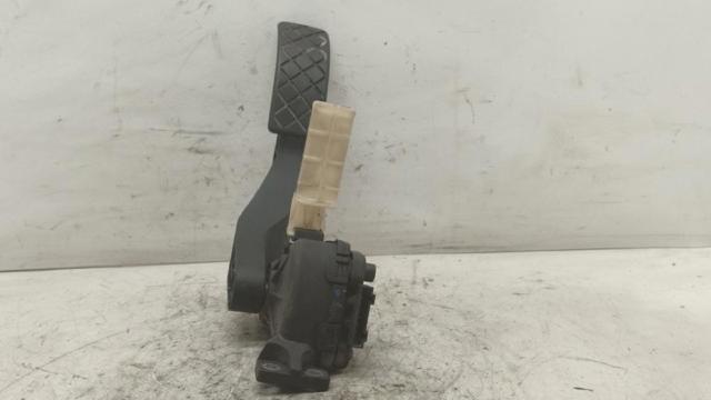 1J1721503J Pedal del acelerador  disponible Utrera