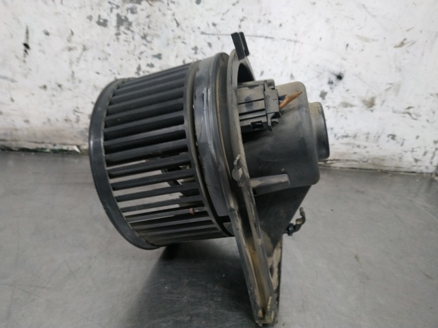 VAG 1J1819021B Motor del ventilador del calefactor  disponible España