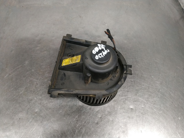 1J1819021C VAG Ventilador habitáculo comprar Alcalá