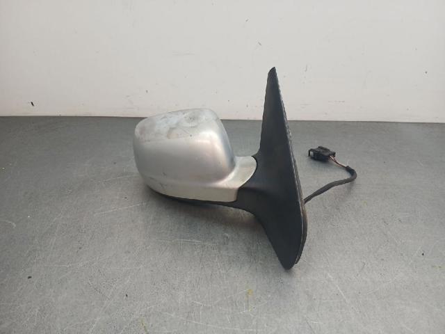VAG 1J185750801C Carcasa interior del espejo retrovisor derecho  disponible Valladolid
