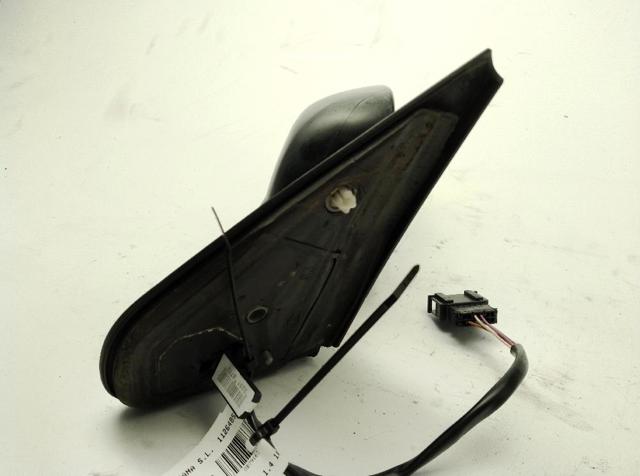 1J1857508D01C Carcasa interior del espejo retrovisor derecho  en stock Sabadell