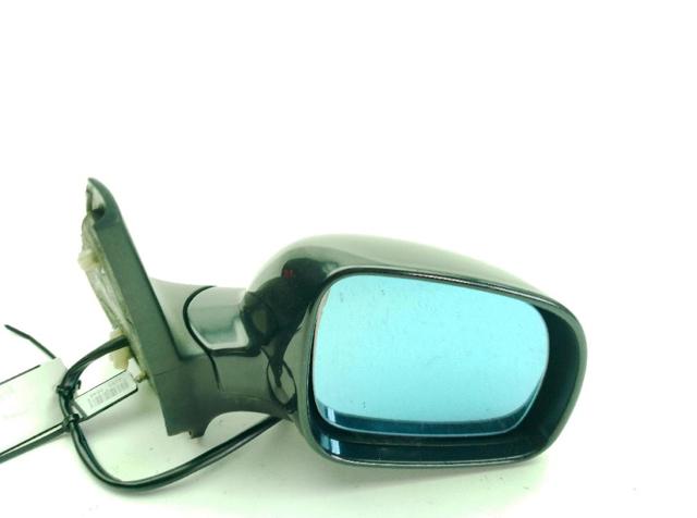 1J1857508D01C Carcasa interior del espejo retrovisor derecho  comprar en Reus
