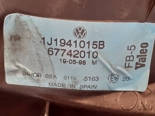 VAG 1J1941015B Faro izquierdo  en stock Valencia
