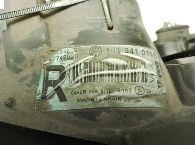 VAG 1J1941016B Faro derecho comprar Pamplona