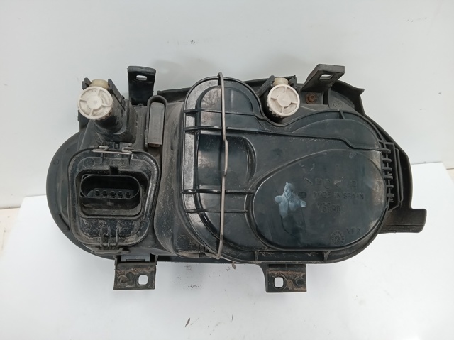 VAG 1J1941016B Faro derecho  en stock Valencia