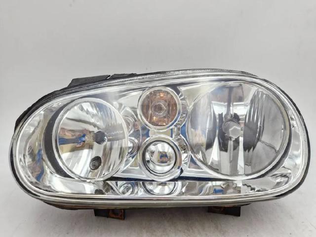Luz Volkswagen Golf 4 1J1