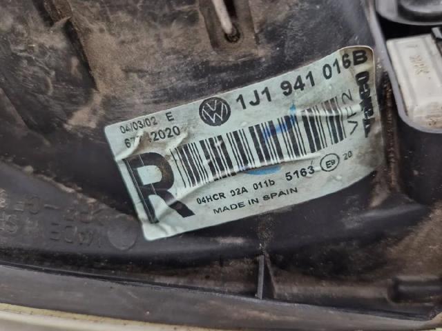 VAG 1J1941018F Faro derecho  en stock Valencia
