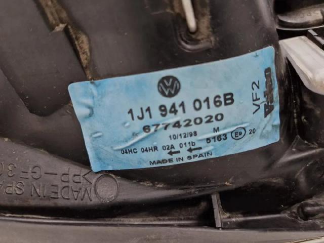 1J1941018F Faro derecho comprar Sevilla