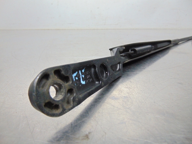 1J1955409A VAG Brazo del limpiaparabrisas comprar Madrid