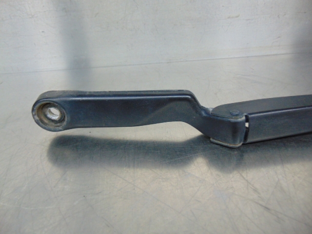 VAG 1J1955409A Brazo del limpiaparabrisas  disponible Lugo