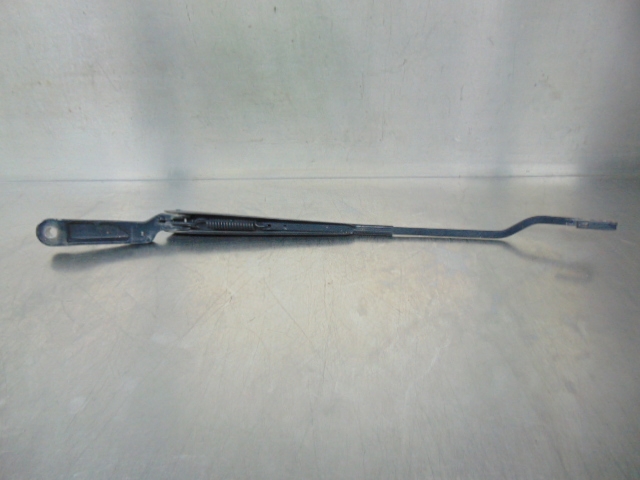 1J1955409A VAG Brazo del limpiaparabrisas  disponible Alicante