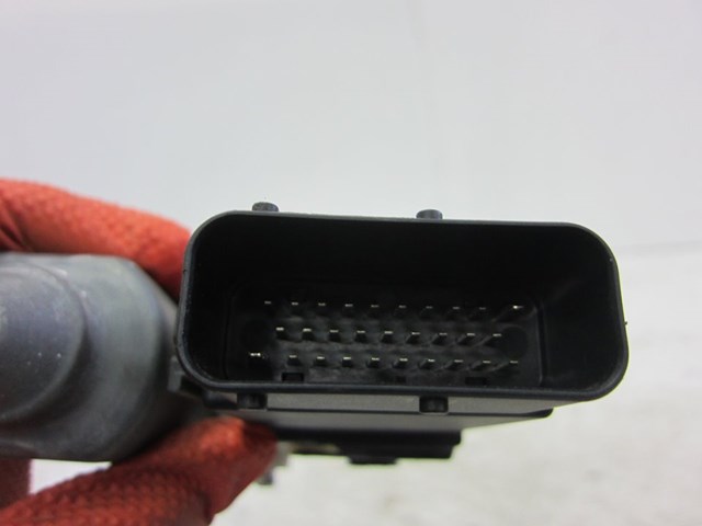 VAG 1J1959801C Motor del elevalunas de la puerta delantera izquierda  disponible España