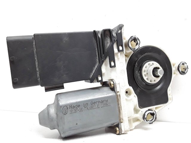 1J1959801C VAG Motor del elevalunas de la puerta delantera izquierda  disponible Ourense