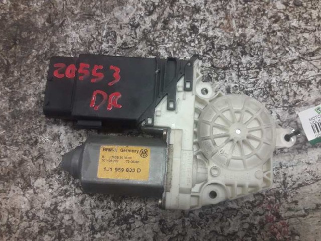1J1959802D Motor del elevalunas de la puerta delantera derecha comprar Sevilla