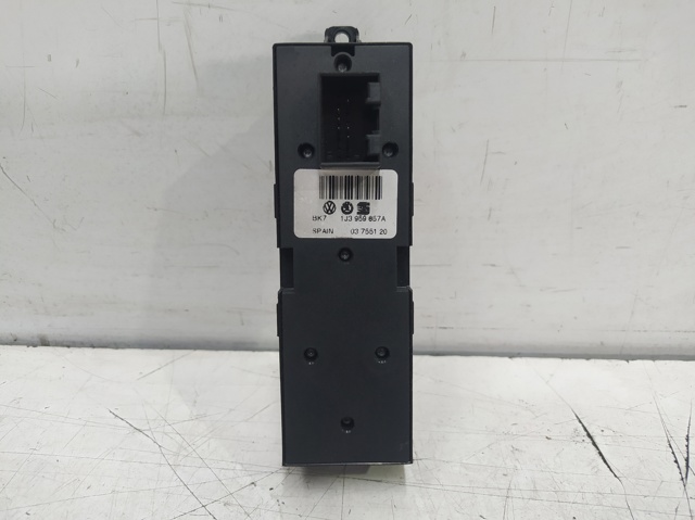 1J3959857A VAG Interruptor de elevalunas delantera izquierda comprar Alcalá