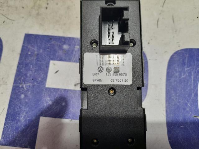 1J3959857B VAG Interruptor de elevalunas delantera izquierda  en stock Huelva