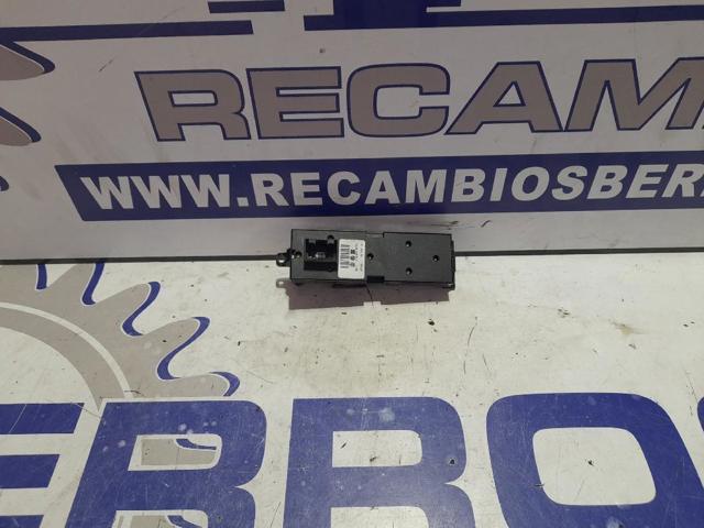 1J3959857B VAG Interruptor de elevalunas delantera izquierda  en stock Gandía