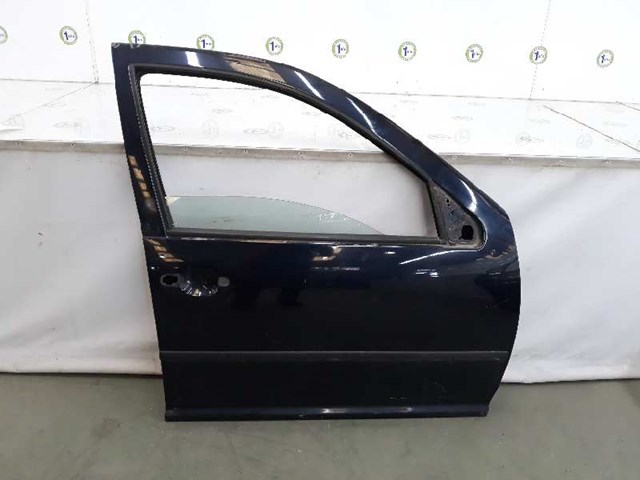 Puerta delantera derecha Volkswagen Golf IV 1J1 usado