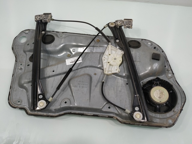 VAG 1J4837756F Motor del elevalunas de la puerta delantera derecha comprar Barcelona