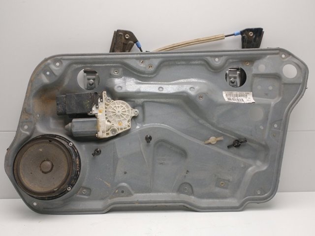 VAG 1J4837756F Motor del elevalunas de la puerta delantera derecha  disponible España