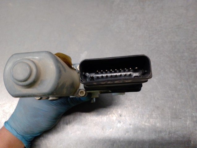 VAG 1J4959811C Motor del elevalunas de la puerta trasera izquierda  disponible España