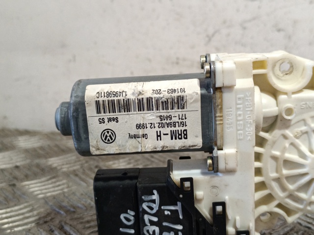 1J4959811C VAG