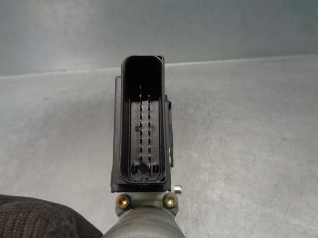 VAG 1J4959811C Motor del elevalunas de la puerta trasera izquierda comprar Pamplona