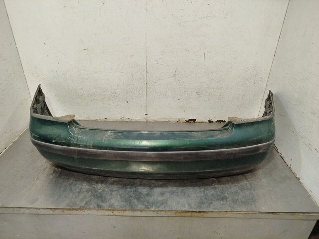 Paragolpes trasero para Volkswagen Bora (1J2)