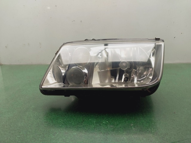 Faro izquierdo para Volkswagen Bora 1J2