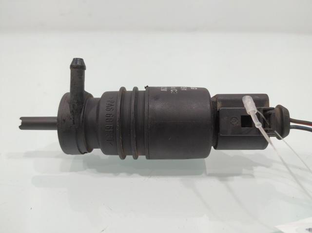 1J5955651 VAG Motor de la bomba del lavaparabrisas delantero  comprar en Oviedo
