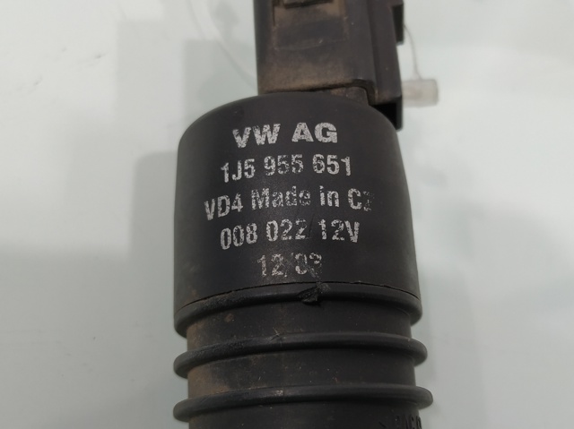 1J5955651 Bomba de agua limpiaparabrisas, delantera  en stock Granada